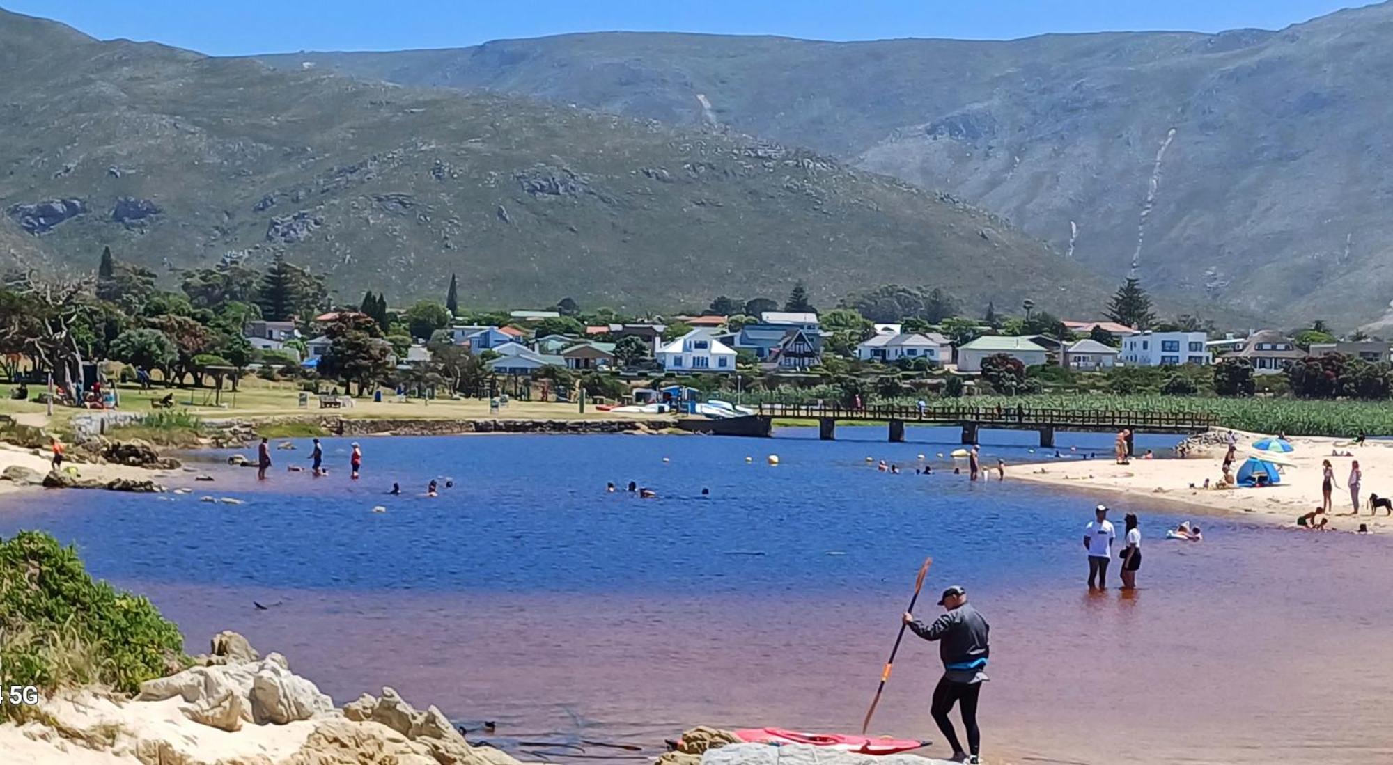 Kleinmond Panorama Holidays Exterior photo